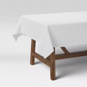 Mantel liso, tono sólido, combina con cualquier decoración de mesa, lavable a máquina hace que la limpieza sea muy sencilla. dimensiones: 264 x 152 cm