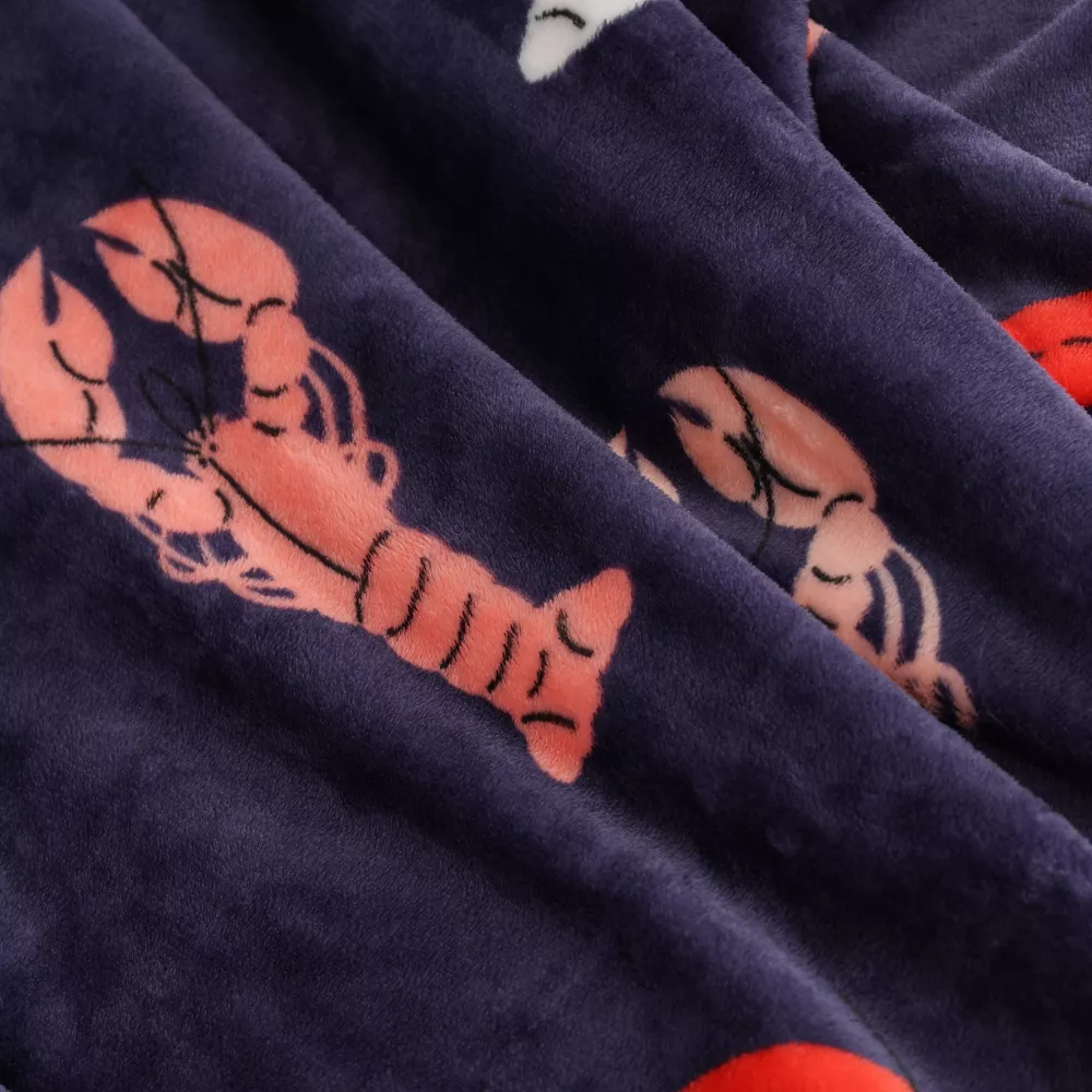 Manta de felpa suave y mullida con estampado de langosta, punto cómodo y ligero, novedosa y original. Dimensiones: 60 pulgadas (largo), 50 pulgadas (ancho), fácil cuidado. - Imagen 3