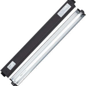 Lámpara UVB REPTI ZOO T5 HO de 24W, ideal para terrarios de reptiles tropicales. Incluye bombillo UVB 5.0 T5, reflector curvo desmontable y cable removible con interruptor.